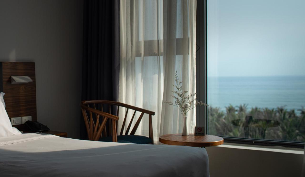 Sala Tuy Hoa Beach Hotel Esterno foto