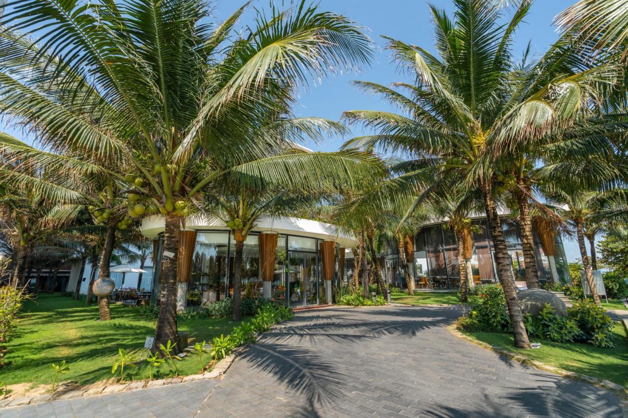 Sala Tuy Hoa Beach Hotel Esterno foto