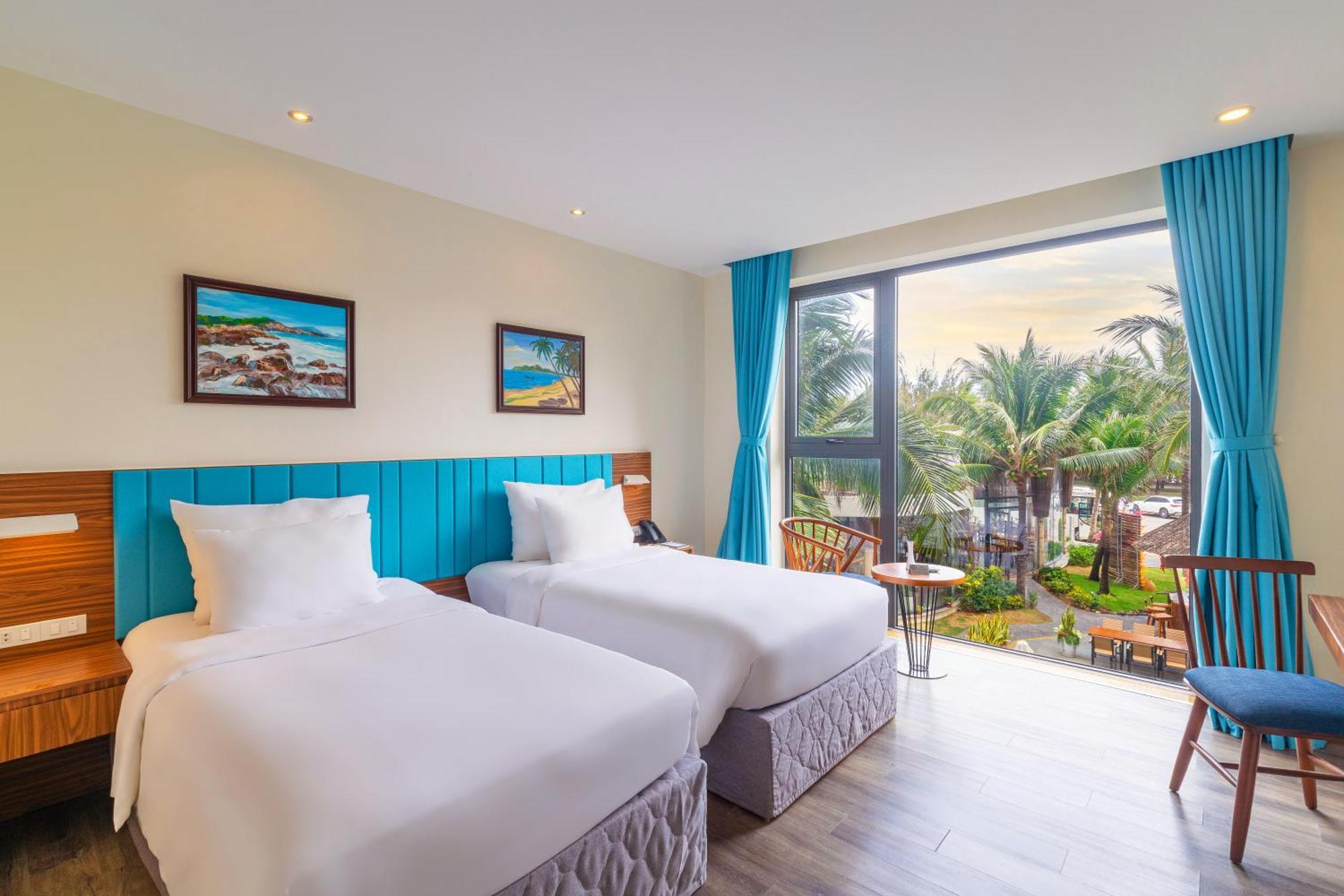 Sala Tuy Hoa Beach Hotel Esterno foto